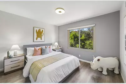 1640 Bayridge Way, San Mateo, CA 94402 - Photo 19
