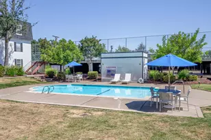 1943 Mount Vernon Ct 107, Mountain View, CA 94040 - Photo 19