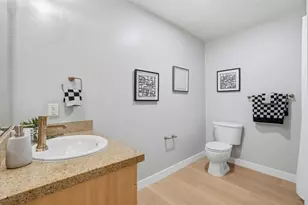 88 Bush St 1101, San Jose, CA 95126 - Photo 7