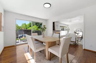 3845 Grove Ct, Palo Alto, CA 94303 - Photo 17