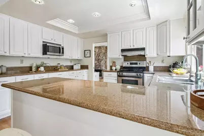 3393 Belgrove Cir, San Jose, CA 95148 - Photo 27