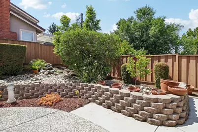 3393 Belgrove Cir, San Jose, CA 95148 - Photo 55