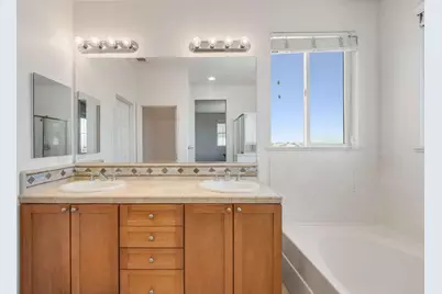 281 Kapalua Bay Cir, Pittsburg, CA 94565 - Photo 19