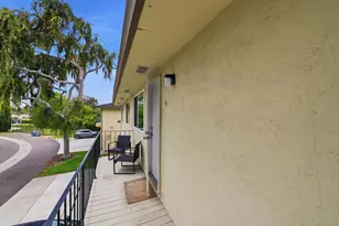 34709 Alvarado Niles Rd 4, Union City, CA 94587 - Photo 3