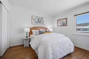 1380 Claremont Dr, San Bruno, CA 94066 - Photo 21