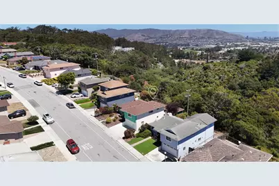1380 Claremont Dr, San Bruno, CA 94066 - Photo 37