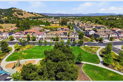 7894 Mustard Seed Way, Gilroy, CA 95020 - Photo 47