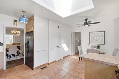 312 E Oakwood Blvd, Redwood City, CA 94061 - Photo 25