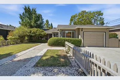 312 E Oakwood Blvd, Redwood City, CA 94061 - Photo 1