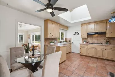 312 E Oakwood Blvd, Redwood City, CA 94061 - Photo 21