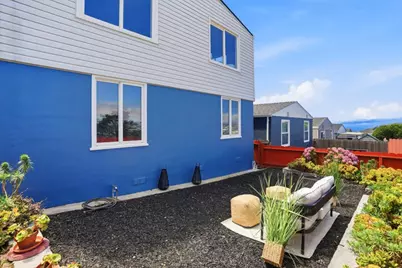 715 Skyline Dr, Daly City, CA 94015 - Photo 19