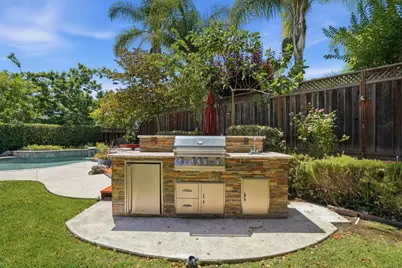 6585 Rolling Oaks Dr, San Jose, CA 95120 - Photo 45