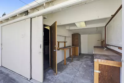545 Bradley Ave, San Jose, CA 95128 - Photo 17