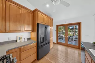 146 Hilton Ln, Pacifica, CA 94044 - Photo 11