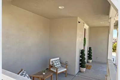 450 Thistle St, Hollister, CA 95023 - Photo 5