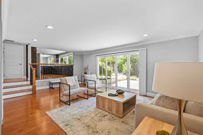 7967 Stonehurst Ct, Pleasanton, CA 94588 - Photo 9