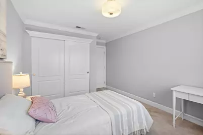 7967 Stonehurst Ct, Pleasanton, CA 94588 - Photo 15