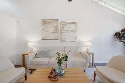 824 Kingfisher Ter, Sunnyvale, CA 94087 - Photo 5
