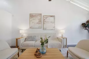 824 Kingfisher Terrace, Sunnyvale, CA 94087 - Photo 5