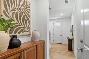 552 Galt Ter 4, Sunnyvale, CA 94085 - Photo 13
