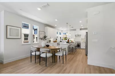 552 Galt Ter 4, Sunnyvale, CA 94085 - Photo 11