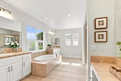 4609 Middle Park Dr, San Jose, CA 95135 - Photo 25
