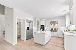 4609 Middle Park Dr, San Jose, CA 95135 - Photo 11