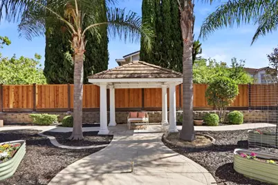 4609 Middle Park Dr, San Jose, CA 95135 - Photo 37