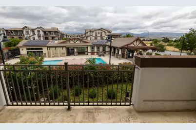 15640 Santorini Ln, Morgan Hill, CA 95037 - Photo 23