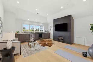 280 Uplands Dr, Hillsborough, CA 94010 - Photo 25