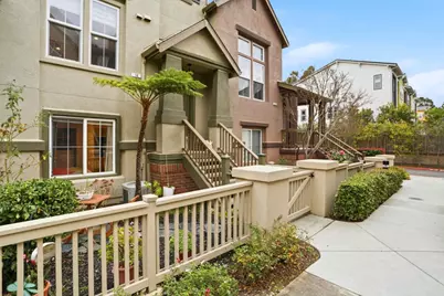 70 Towne Cir, Mountain View, CA 94040 - Photo 3
