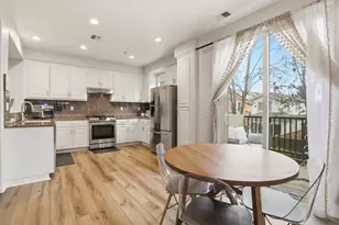 70 Towne Cir, Mountain View, CA 94040 - Photo 11