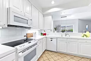 860 Meridian Bay Ln 143, Foster City, CA 94404 - Photo 9