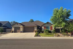 3577 Laver St, Redding, CA 96002 - Photo 1