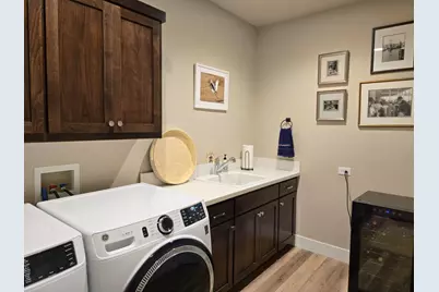 3577 Laver St, Redding, CA 96002 - Photo 25
