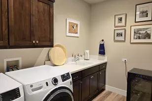 3577 Laver St, Redding, CA 96002 - Photo 25