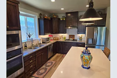 3577 Laver St, Redding, CA 96002 - Photo 7