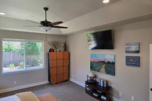 3577 Laver St, Redding, CA 96002 - Photo 15