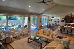 3577 Laver St, Redding, CA 96002 - Photo 5