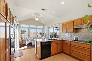 7743 Kilmarnok Dr, San Jose, CA 95135 - Photo 13