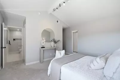 3368 La Mesa Dr 12, San Carlos, CA 94070 - Photo 25