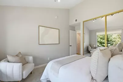3368 La Mesa Dr 12, San Carlos, CA 94070 - Photo 31