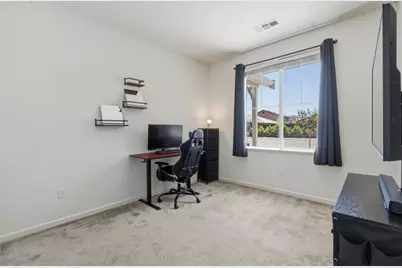 545 San Joaquin Ct, Hollister, CA 95023 - Photo 19