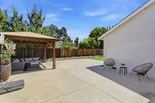 877 Renton Ct, San Jose, CA 95123 - Photo 31