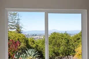 912 Viewridge Dr, San Mateo, CA 94403 - Photo 31