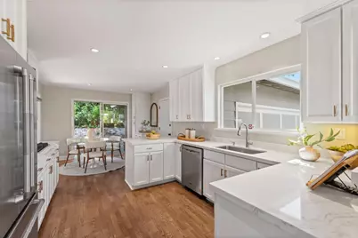 912 Viewridge Dr, San Mateo, CA 94403 - Photo 33