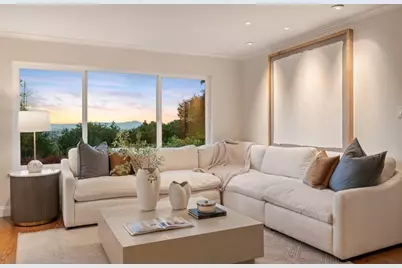 912 Viewridge Dr, San Mateo, CA 94403 - Photo 15