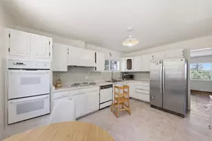 2032 Lyon Ave, Belmont, CA 94002 - Photo 13