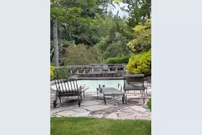 496 Raymundo Dr, Woodside, CA 94062 - Photo 9