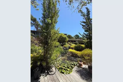 496 Raymundo Dr, Woodside, CA 94062 - Photo 3
